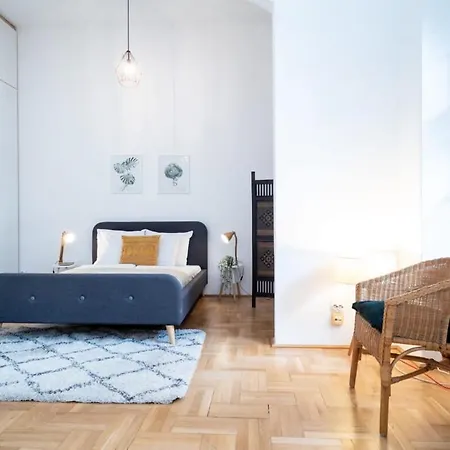 Lovely Downtown Close To The Basilica Daire Budapeşte